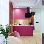 شقة فندقية Square 3*
