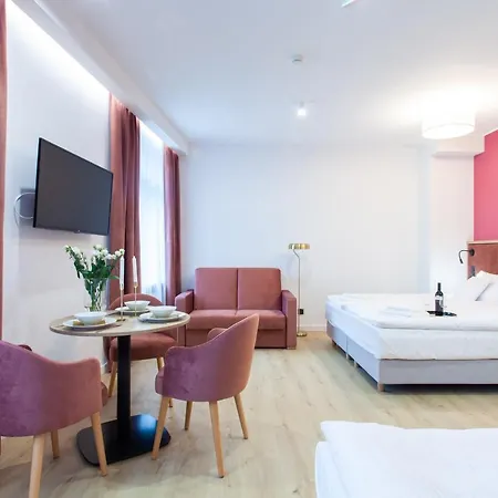 Square 公寓式酒店