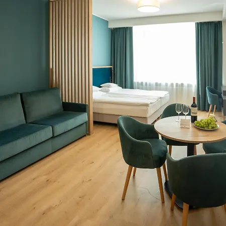 Square 公寓式酒店 格丁尼亚