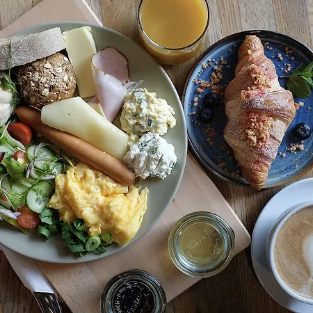 Square 公寓式酒店