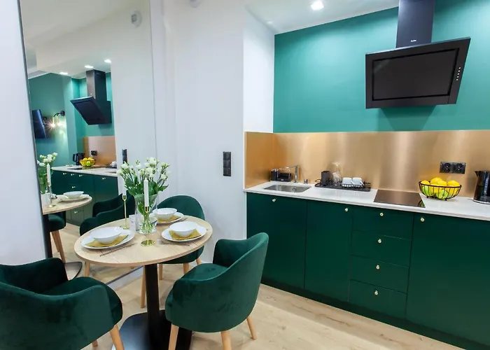 شقة فندقية Square 3*