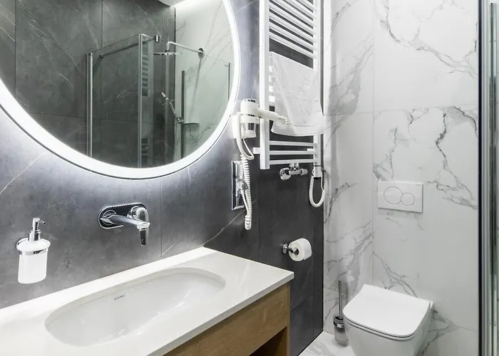 شقة فندقية Square 3*